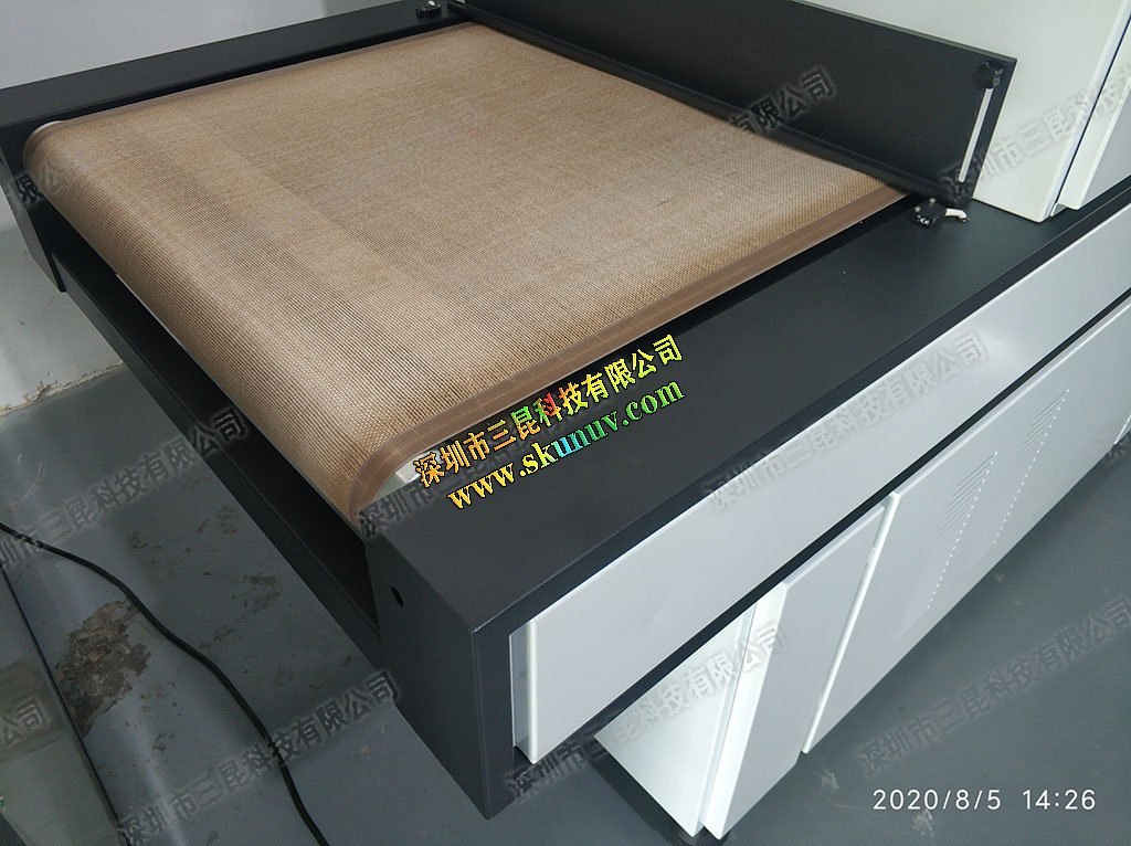 [UV胶固化]医用UV胶固化机选用三昆科技UVLED固化机