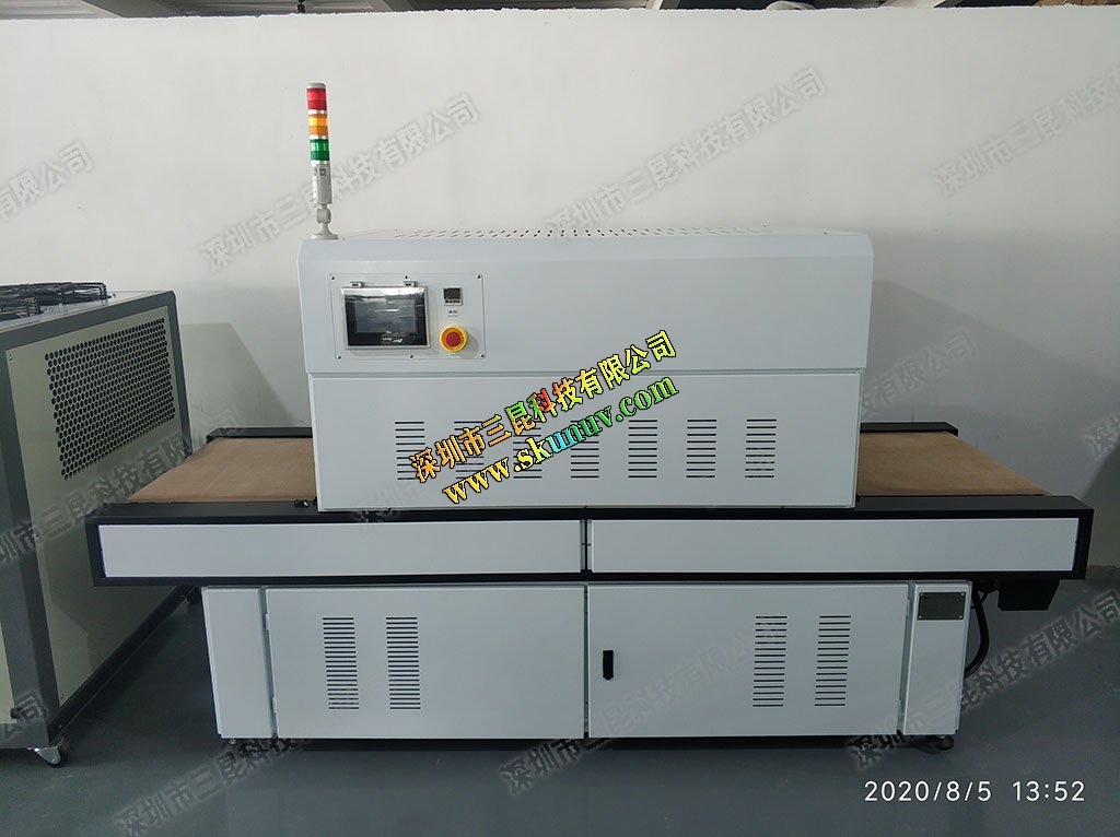 【UVLED固化机】卡面印刷UV油墨固化机选择三昆UVLED固化机
