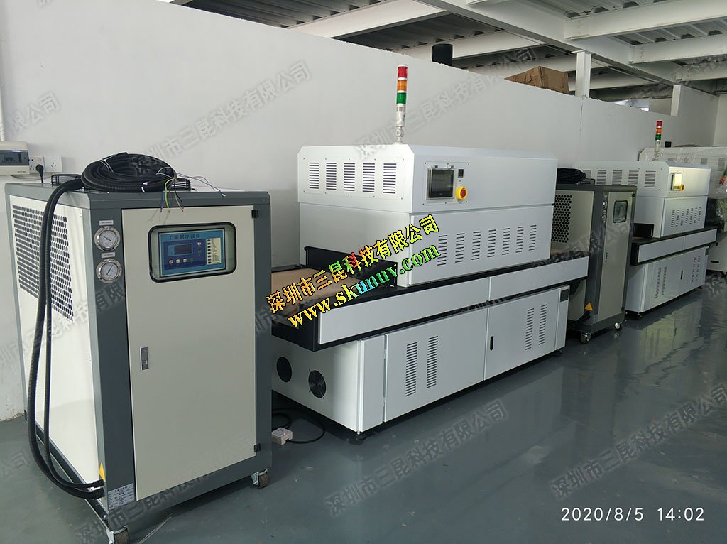 [宁波]选择三昆科技SK-LED-200作为化妆品包装油墨的丝网印刷固化机